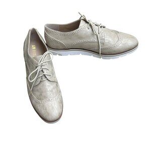 White Mountain Gold Praise Wingtip Oxford Lace Up Shoes Rockabilly Size 8.5